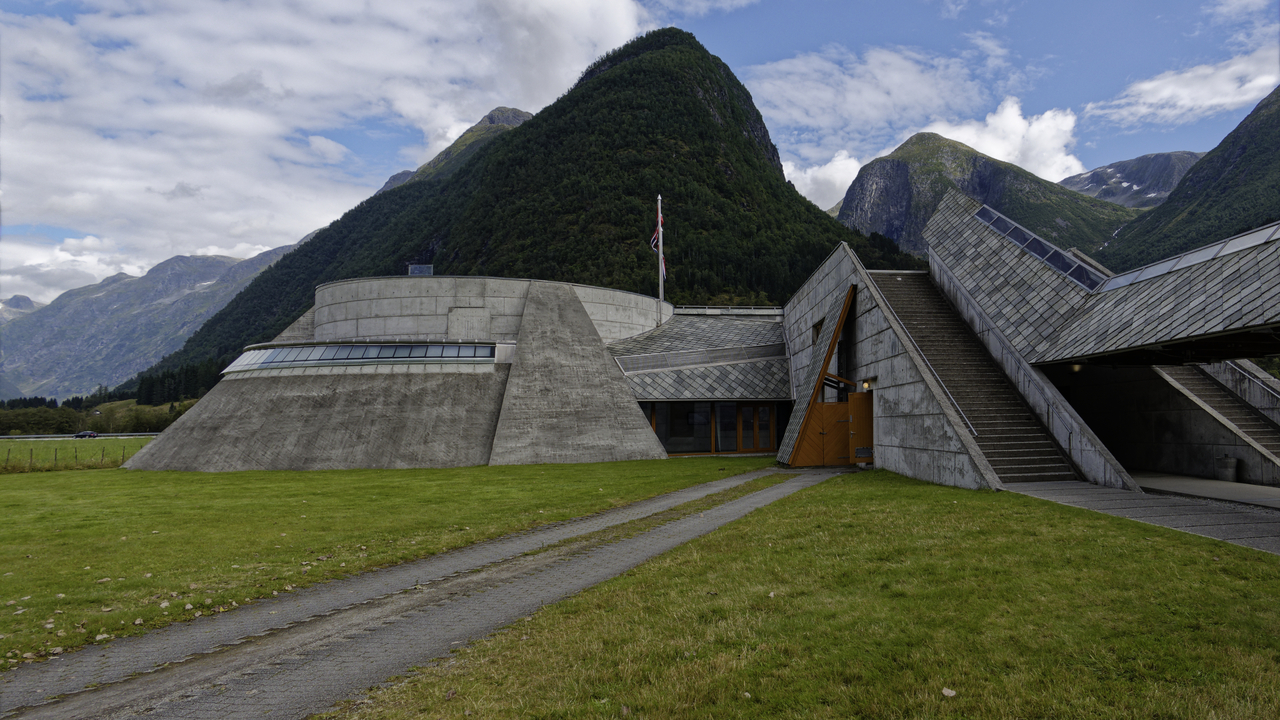 20260820 140217•••Hermansverk•Vestland•Norway (Alt 207.2 m )